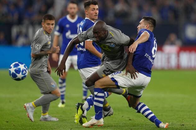 18 09 2018 Football Season 2018 2019 Champions League 1 Gameday FC Schalke 04 FC Porto v L Danilo Pereira FC Porto Suat Serdar FC Schalke 04 Gelsenkirchen Veltins Arena NRW Germany