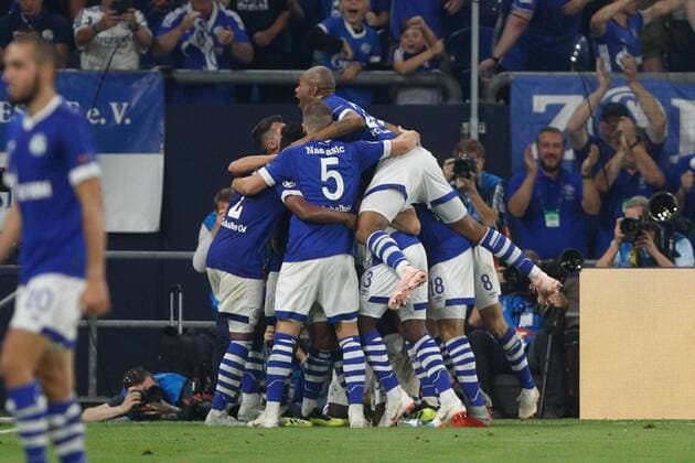 18 09 2018 Football Season 2018 2019 Champions League 1 Gameday FC Schalke 04 FC Porto Team FC Schalke 04 rejoices Gelsenkirchen Veltins Arena NRW Germany