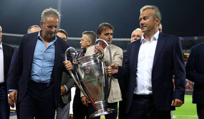 18.09.2018 Belgrade(Serbia) FK Crvena Zvezda(FC Red Star)-SSC Napoli Champions League men s footbal Sinisa Mihajlovic(L) with Dejan Savicevic(r) ex players FK Crvena Zvezda (FC Red Star) with European champion title 1991 :Str 