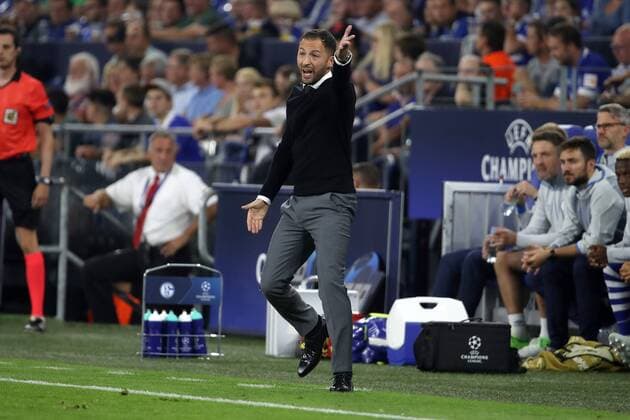 (180919) -- GELSENKIRCHEN, Sept. 19, 2018 -- Domenico Tedesco, head coach of Schalke 04, reacts during the UEFA Champions League football match between Schalke 04 and FC Porto at the Veltins Arena on Sept. 18, 2018 in Gelsenkirchen, Germany. The match ended 1-1. ) (SP)GERMANY-GELSENKIRCHEN-FOOTBALL-UEFA CHAMPIONS LEAGUE JoachimxBywaletz 