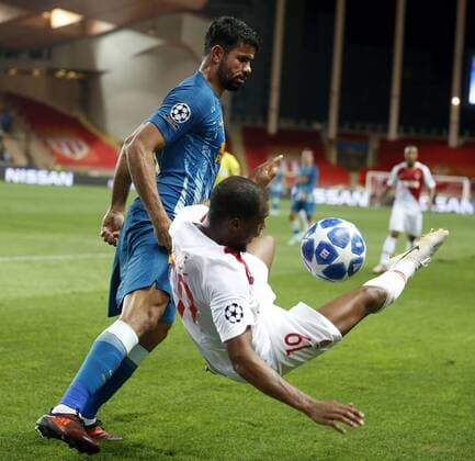 Sport Bilder des Tages Partido de la Liga de Campeones entre el Monaco y el Atletico. En la imagen, Diego Costa y Siribe.Champions League match between Monaco and Atletico. In this picture, Diego Costa and Siribe. 
