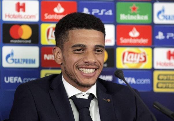Midfielder Taison of FC Shakhtar Donetsk smiles during a pre-match news conference ahead of the UEFA Champions League Group F fixture against TSG 1899 Hoffenheim, Kharkiv, northeastern Ukraine, September 18, 2018. The encounter is scheduled to take place at Kharkiv?s Metalist Stadium on September 19. Ukrinform. Pre-match news conference of Shakhtar, Hoffenheim in Kharkiv  Copyright: xVyacheslavxMadiyevskyyx
