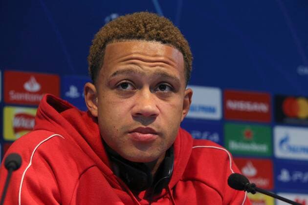 Olympique Lyonnais Presser Memphis Depay of Olympique Lyonnais pictured during a press conference PK Pressekonferenz at the Etihad Stadium, Manchester Content Not Available For UK Newspapers Copyright: xStevexMcCormickx FIL-12291-0005