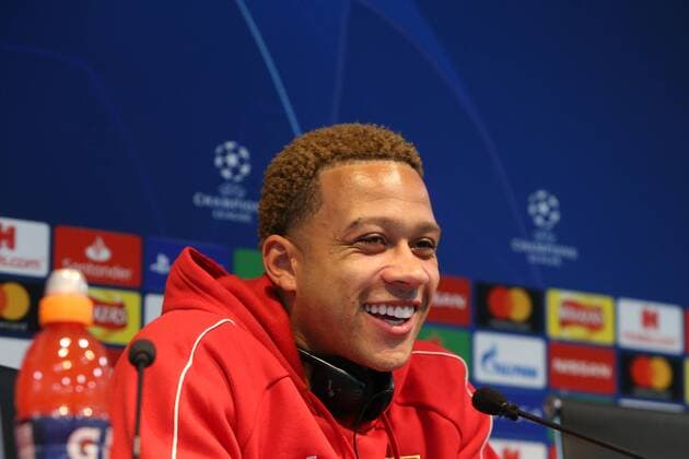 Olympique Lyonnais Presser Memphis Depay of Olympique Lyonnais pictured during a press conference PK Pressekonferenz at the Etihad Stadium, Manchester Content Not Available For UK Newspapers Copyright: xStevexMcCormickx FIL-12291-0007