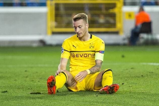 Football Champions League Season 2018 2019 Group Stage 1 Gameday Club Bruges Borussia Dortmund on 18 09 2018 at the Jan Breydel Stadium in Bruges Belgium Dortmunds Marco Reus is sitting on the floor disappointed DFL REGULATIONS PROHIBIT ANY USE OF PHOTOGRAPH AS IMAGE SEQUENCES AND OR QUASI VIDEO Copyright: xKirchner DavidxInderliedx