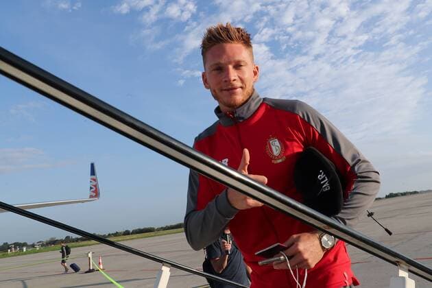 Standard s Renaud Emond pictured during the departure of Belgian soccer team Standard de Liege for Sevilla, Spain, Wednesday 19 September 2018 at Liege Airport. Tomorrow Standard will meet Spanish club Sevilla FC on day one of the UEFA Europa League group stage. BRUNOxFAHY  x05429107x