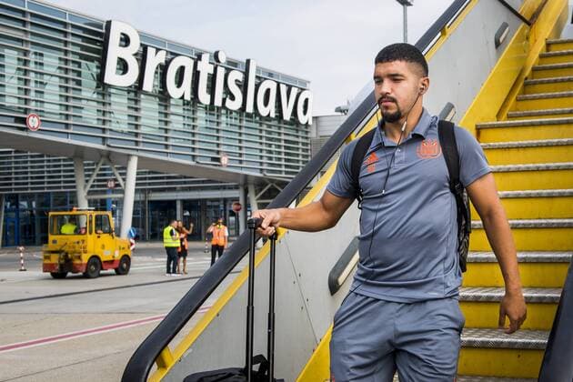Anderlecht s Zakaria Bakkali pictured at the arrival of Belgian soccer team RSC Anderlecht, Wednesday 19 September 2018 in Bratislava, Slovakia. Tomorrow Anderlecht will meet Slovakian club Spartak Trnava on day one of the UEFA Europa League group stage. JASPERxJACOBS  x05429174x