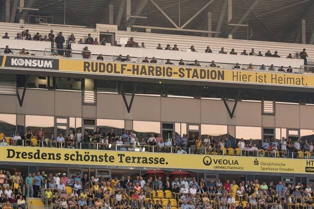 The new old name of the Dresdner Stadions The lettering Rudolf Harbig Stadion is standing on the press balcony of the grandstand 18 09 2018 Soccer GER 2 Bundesliga 4 Matchday SG Dynamo Dresden Hamburger SV 0 1 SG Dynamo Dresden vs Hamburger SV
