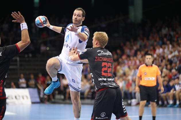 SG Flensburg Handewitt vs HC PPD Zagreb Handball EHF Champions League group stage 19 09 18 Damir Bicanic HC PPD Zagreb 77 against Anders Zachariassen SG Flensburg Handewitt 22 xmmkx