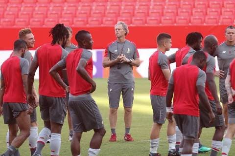 Standard s head coach Michel Preud homme pictured during a training session of Belgian soccer team Standard de Liege, Wednesday 19 September 2018 in Sevilla, Spain. Tomorrow Standard will meet Spanish club Sevilla FC on day one of the UEFA Europa League group stage. BRUNOxFAHY  x05429530x