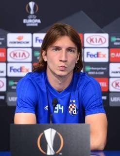 PXL_Press conference GNK Dinamo 19.09.2018., stadium Maksimir, Zagreb, Croatia - Coach of GNK Dinamo Nenad Bjelica and footballer Ivan Sunjic held a press conference PK Pressekonferenz before the match of the first round of the UEFA Champions between GNK Dinamo vs Fenerbahce S.K. Ivan Sunjic.  MarkoxPrpic PIXSELL