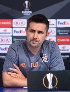 PXL_Press conference GNK Dinamo 19.09.2018., stadium Maksimir, Zagreb, Croatia - Coach of GNK Dinamo Nenad Bjelica and footballer Ivan Sunjic held a press conference PK Pressekonferenz before the match of the first round of the UEFA Champions between GNK Dinamo vs Fenerbahce S.K. Nenad Bjelica.  MarkoxPrpic PIXSELL