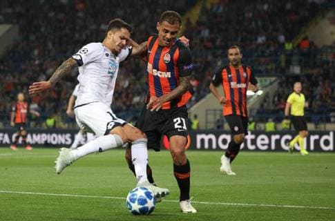 Midfielder Leonardo Bittencourt (L) of TSG 1899 Hoffenheim and midfielder Alan Patrick of FC Shakhtar Donetsk are seen in action during the UEFA Champions League Group F match at the Metalist Stadium, Kharkiv, northeastern Ukraine, September 19, 2018. Ukrinform. Shakhtar vs. Hoffenheim in Kharkiv  Copyright: xDanilxShamkinx