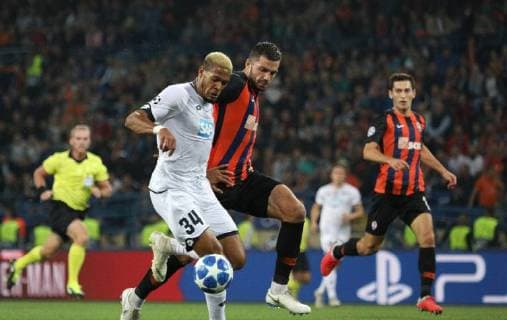 Forward Joelinton (L) of TSG 1899 Hoffenheim is seen in action with defender David Khocholava of FC Shakhtar Donetsk during the UEFA Champions League Group F match at the Metalist Stadium, Kharkiv, northeastern Ukraine, September 19, 2018. Ukrinform. KDR Shakhtar vs. Hoffenheim in Kharkiv  Copyright: xDanilxShamkinx