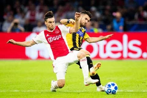 Nico Tagliafico of Ajax, Yannis Gianniotas of AEK Athens FC during the UEFA Champions League group E match between Ajax Amsterdam and AEK FC at the Johan Cruijff Arena on September 19, 2018 in Amsterdam, The Netherlands UEFA Champions League 2018 2019 xVIxVIxImagesx xTomxBodexMultimediaxIVx 12173407