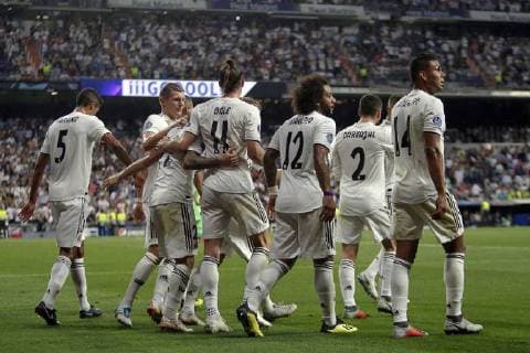 Soccer match between Real Madrid and Roma of the Champions League 2018 2019 held at the Santiago Bernabeu stadium in Madrid Photo Jose Cuesta 261 Cordon Press Real Madrid players celebrate the first goal  xJosexLuisxCuestax xx