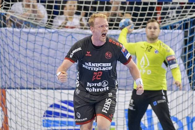 Cheers to Anders Zachariassen SG Flensburg Handewitt on 19 09 2018 in Flensburg Schleswig Holstein in the Flens Arena SG Flensburg Handewitt v HC PPD Zagreb Flensburg Schleswig Holstein Germany Copyright: xMartinxZiemerx xnordpoolx