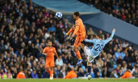 Houssem AOUAR of Olympique Lyonnais & Bernardo BERNADO SILVA of Manchester City during the UEFA Champions League match between Manchester City and Olympique Lyonnais at the Etihad Stadium, Manchester, England on 19 September 2018. Copyright: xDavidxHornx PMI-2241-0029