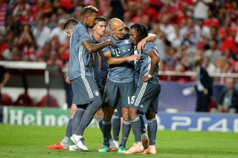 Jerome Boateng Bayern Munich 17 Arjen Robben Bayern Munich 10 Renato Sanches Bayern Munich Muenchen 35 0 0 Benfica vs FC Bayern Muenchen Soccer Champions League Group stage 19 09 2018 Benfica vs FC Bayern Munich vs Soccer Champions League Group stage 19 09 2018 Lisbon Copyright: xLanger Eibner-Pressefotox EP_HLR