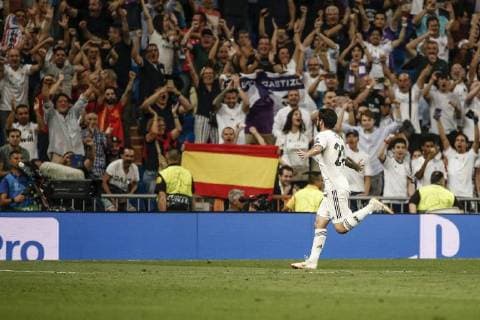 19th September 2018, Santiago Bernabeu, Madrid, Spain; UEFA Champions League football, Real Madrid versus AS Roma; Francisco Alarcon, ISCO (Real Madrid) celebrates as he scores to make it 1-0  ActionPlus12063872 ShotxforxPress
