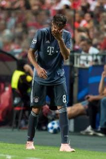 Lisbon Portugal 19 09 2018 UEFA Champions League 2018 19 Season Group Stage Group E 1 Gameday Benfica Lisbon Bayern Muenchen Javi Martinez FCB injured from the DeFodi053