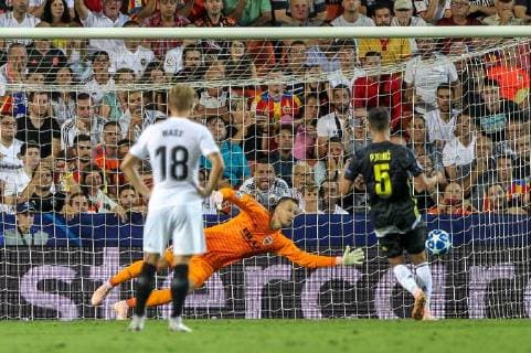 19th September 2018, Mestalla, Valencia, Spain; UEFA Champions League football, Valencia versus Juventus; Miralem Pjanic of Juventus Turin scores for 1-0 from a penalty kick in the 43rd minute  ActionPlus12063915 PedroxSalado