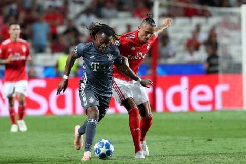 September 19, 2018 - Lisbon, Portugal - Bayern Munich s midfielder Renato Sanches from Portugal (L) vies with Benfica s Serbian midfielder Ljubomir Fejsa during the UEFA Champions League Group E football match SL Benfica vs Bayern Munich at the Luz stadium in Lisbon, Portugal on September 19, 2018. SL Benfica v FC Bayern Muenchen - UEFA Champions League Group E  - ZUMAn230 20180919_zaa_n230_294 Copyright: xPedroxFiuzax