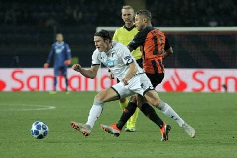 Defender Nico Schulz (L) of TSG 1899 Hoffenheim and midfielder Marlos of FC Shakhtar Donetsk are seen in action during the UEFA Champions League Group F match at the Metalist Stadium, Kharkiv, northeastern Ukraine, September 19, 2018. Ukrinform. Shakhtar 2-2 Hoffenheim in Kharkiv  Copyright: xVyacheslavxMadiyevskyyx