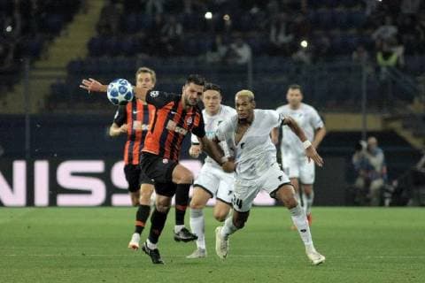 Forward Joelinton (R) of TSG 1899 Hoffenheim is seen in action with defender David Khocholava of FC Shakhtar Donetsk during the UEFA Champions League Group F match at the Metalist Stadium, Kharkiv, northeastern Ukraine, September 19, 2018. Ukrinform. Shakhtar 2-2 Hoffenheim in Kharkiv  Copyright: xVyacheslavxMadiyevskyyx