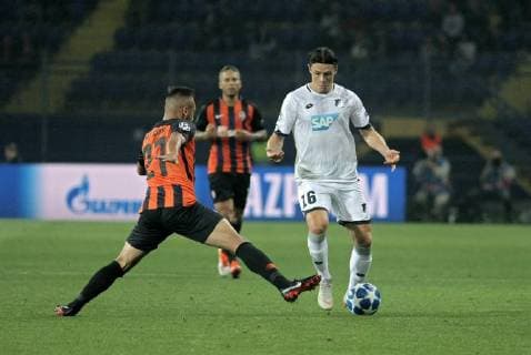 Defender Nico Schulz (R) of TSG 1899 Hoffenheim and midfielder Maycon of FC Shakhtar Donetsk are seen in action during the UEFA Champions League Group F match at the Metalist Stadium, Kharkiv, northeastern Ukraine, September 19, 2018. Ukrinform. Shakhtar 2-2 Hoffenheim in Kharkiv  Copyright: xVyacheslavxMadiyevskyyx