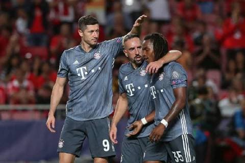 September 19, 2018 - Lisbon, Portugal - Bayern Munich s midfielder Renato Sanches from Portugal (35) celebrates with teammates after scoring during the UEFA Champions League Group E football match SL Benfica vs Bayern Munich at the Luz stadium in Lisbon, Portugal on September 19, 2018. SL Benfica v FC Bayern Muenchen - UEFA Champions League  - ZUMAn230 20180919_zaa_n230_231 Copyright: xPedroxFiuzax