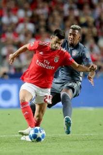 Pizzi Benfica Lisbon 21 Jerome Boateng Bayern Munich 17 Benfica Lisbon vs Bayern Munich Soccer Champions League Group stage 19 09 2018 Benfica vs FC Bayern Muenchen vs Soccer Champions League Group stage 19 09 2018 Lisbon Copyright: xLanger Eibner-Pressefotox EP_HLR