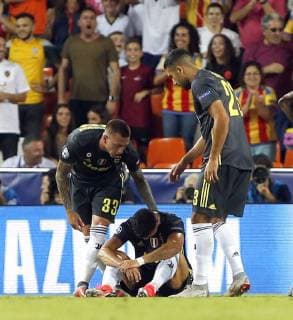 Partido de la Champions League disputado entre Valencia y Juventus. En la imagen, expulsion de Cristiano.Champions League match played between Valencia and Juventus. In this picture, Cristiano Ronaldo sent off. 