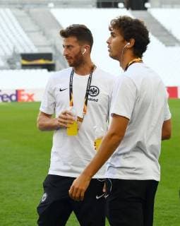 20 09 2018 xjhx Football UEFA Europa League Olympique Marseille Eintracht Frankfurt emporer David Abraham Eintracht Frankfurt Lucas Torro Eintracht Frankfurt DFL DFB REGULATIONS PROHIBIT ANY USE OF PHOTOGRAPH as IMAGE SEQUENCES and or QUASI VIDEO Marseille