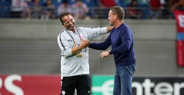 RB Leipzig Salzburg Soccer Euro League Leipzig 20 09 2018 Red Bull Arena Soccer UEFA Euro League Group B 1 Gameday RB Leipzig vs FC Salzburg The picture before the match Salzburgs Intergrations Manager Mustapha Mesloub and Head Coach Ralf Rangnick RB Leipzig According to the UEFA guidelines it is forbidden in the stadium and or by the game made photos in the form of sequence images and or video-like photo galleries to exploit or recycle
