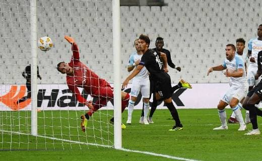 20 09 2018 xjhx Soccer UEFA Europa League Olympique Marseille Eintracht Frankfurt emporer Yohann Pele Olympique Marseille Lucas Torro Eintracht Frankfurt Goal scored the goal for the 1 1 DFB DFB REGULATIONS PROHIBIT ANY USE OF PHOTOGRAPHS as IMAGE SEQUENCES and or QUASI VIDEO Marseille