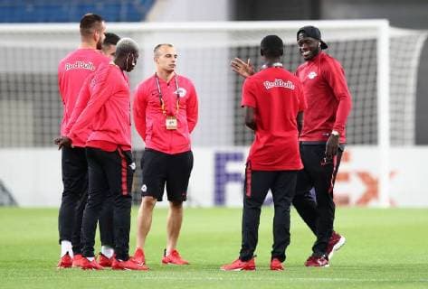 RB Leipzig Salzburg Soccer Euro League Leipzig 20 09 2018 Red Bull Arena Soccer UEFA Europa League RB Leipzig GER vs. FC Salzburg AUT Warming up before the match Image Dayot Upamecano re RB Leipzig welcomes its former Salzburg players UEFA Êregulations prohibit any use of images as image sequences and or quasi video