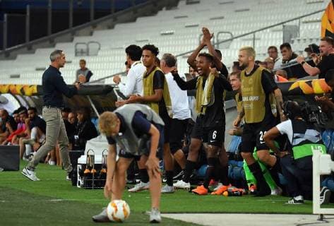 20 09 2018 xjhx Football UEFA Europa League Olympique Marseille Eintracht Frankfurt emporer Jonathan de Guzman Eintracht Frankfurt celebrate cheering after finals and substitutes DFL DFB REGULATIONS PROHIBIT ANY USE OF PHOTOGRAPH as IMAGE SEQUENCES and or QUASI VIDEO Marseille