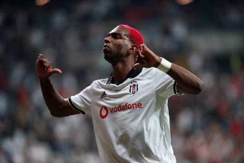 Sport Bilder des Tages Fußball, EL, Besiktas - Sarpsborg 08 Besiktas Ryan Babel celebrates his goal, during the Europa League Group I soccer match between Besiktas and Sarpsborg in Istanbul, Thursday, Sept. 20, 2018. (Depo Photos)  Copyright: BesiktasxJK 16120364
