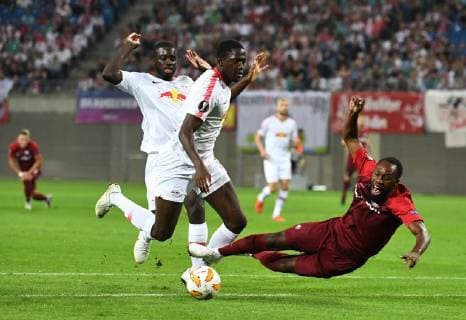 Soccer Men Season 2018 2019 Europa League Group B 1 Gameday RB Leipzig FC Salzburg v 1 Dayot Upamecano RB Leipzig Ibrahima Konate RB Leipzig Reinhold Yabo Red Bull Salzburg 20 09 2018 Copyright: xMatthiasxKochx