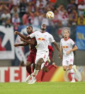 20 09 2018 Football UEFA Europa League 2018 2019 Group Stage 1 Gameday RB Leipzig FC Salzburg at Red Bull Arena Leipzig LR Reinhold Yabo RB Salzburg in action with Ibrahima Konate RB Leipzig DFL and DFB regulations prohibit any use of images as image sequences and or quasi video