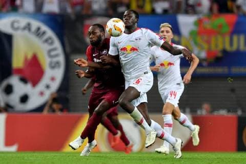 SOCCER - EL, RB Leipzig vs RBS LEIPZIG,GERMANY,20.SEP.18 - SOCCER - UEFA Europa League, group stage, RasenBallsport Leipzig vs Red Bull Salzburg. Image shows Reinhold Yabo (RBS) and Ibrahima Konate (RB Leipzig). GEPAxpictures xFlorianxErtl
