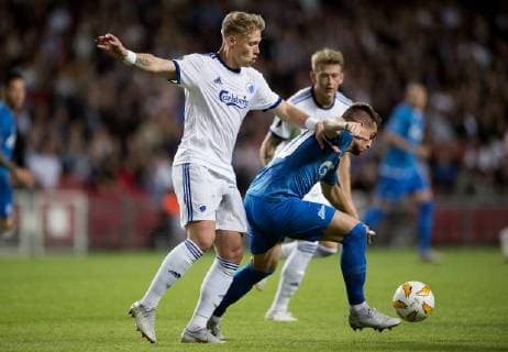 FCKs Viktor Fischer og FC Zenits Róbert Mak i Europa League kamp mellem FCK-FC Zenit i Telia Parken torsdag den september 2018. , Copenhagen Denmark  Copyright: Scanpix LiselottexSabroex COP101 spdk20180920-215154-L