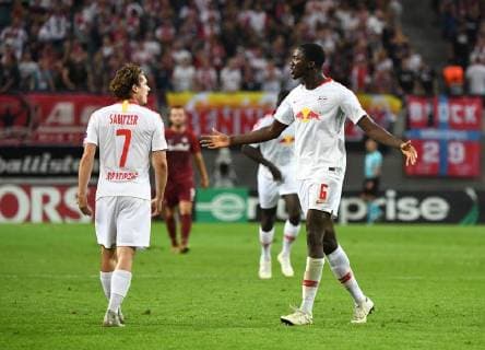 Soccer Men Season 2018 2019 Europa League Group B 1 Gameday RB Leipzig FC Salzburg v 1 Marcel Sabitzer RB Leipzig and Ibrahima Konate RB Leipzig complain about 20 09 2018 Copyright: xMatthiasxKochx