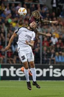 Fussball Europa League 2018 - 2019 20.09.2018, Fussball Europa League, UEFA Europa League, 2018-2019, Gruppenphase, Gruppe F, Spieltag 1, Luxemburg, Stade Josy Barthel, Luxemburg (LUX) - F91 Dudelange, Düdelingen, AC Mailand, Milan, AC Milan (ITA) vl: Aniss El Hriti (F91 Duedelingen - 39) - Samu Castillejo (AC Mailand, Milan 7) 