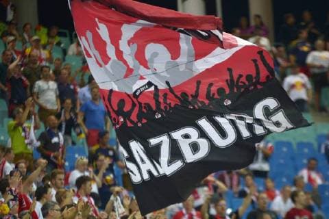 UEFA Europa League 2018 2019 Group Stage Group Stage 1 Gameday RB Leipzig vs. Salzburg FC Red Bull Salzburg 20 09 2018 Fans of FC Salzburg Red Bull Salzburg swing a flag Leipzig Saxony Germany