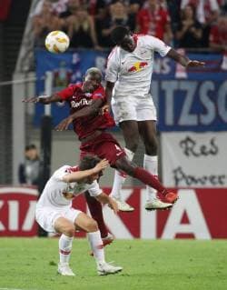 GER Europa League Group B RasenBallsport Leipzig vs Besiktas Istanbul 20 09 18 Leipzig Red Bull Arena GER Season 2018 2019 UEFA Europa League Group B 1 Gameday of 6 RasenBallsport Leipzig vs FC Red Bull Salzburg Pictured Diego Demme and Ibrahima Konate Leipzig v Amadou Haidara Salzburg DFL regulations prohibit any use of photographs as image sequences and or quasi video