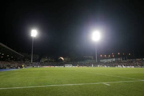 ausverkauftes Josy Barthel-Stadion 20.09.2018 Fussball Europa League, Gruppenphase, Saison 2018-2019 20.09.2018 LUX, EL, F91 Düdelingen - AC Mailand (ITA) (Dudelange - Milano, Milan) Stade Josy Barthel, Luxemburg 