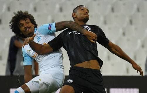 20 09 2018 xjhx Football UEFA Europa League Olympique Marseille Eintracht Frankfurt Emirates Luiz Gustavo Olympique Marseille Sebastien Haller Eintracht Frankfurt DFL DFB REGULATIONS PROHIBIT ANY USE OF PHOTOGRAPH as IMAGE SEQUENCES and or QUASI VIDEO Marseille