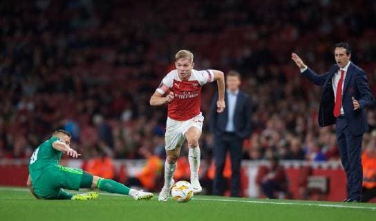Emile Smith-Rowe of Arsenal leaves Mykhaylo Serhiychuk of Vorskla Poltava during the UEFA Europa League match group between Arsenal and Vorskla Poltava at the Emirates Stadium, London, England on 20 September 2018. Copyright: xAAx PMI-2243-0090